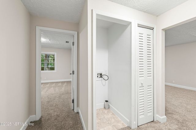 606 JACKSON Avenue N, Jacksonville, FL 32220