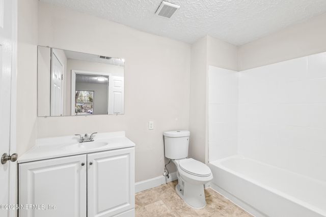 606 JACKSON Avenue N, Jacksonville, FL 32220