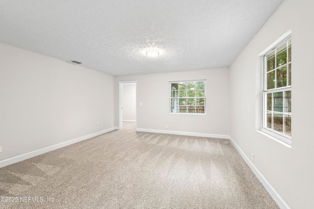 606 JACKSON Avenue N, Jacksonville, FL 32220