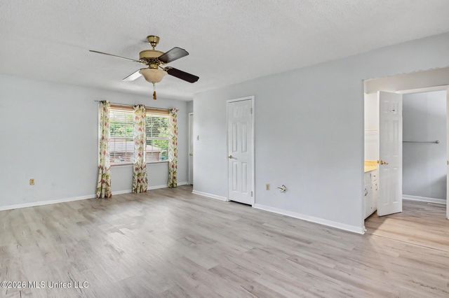 15317 N Parkwood Drive, Gulfport, MS 39503