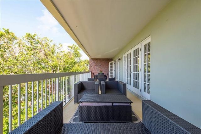 2420 SE 17th Cswy 404C, Fort Lauderdale, FL 33316