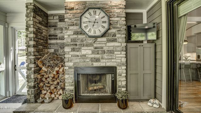 5700 Hester Court, Piney Flats, TN 37686