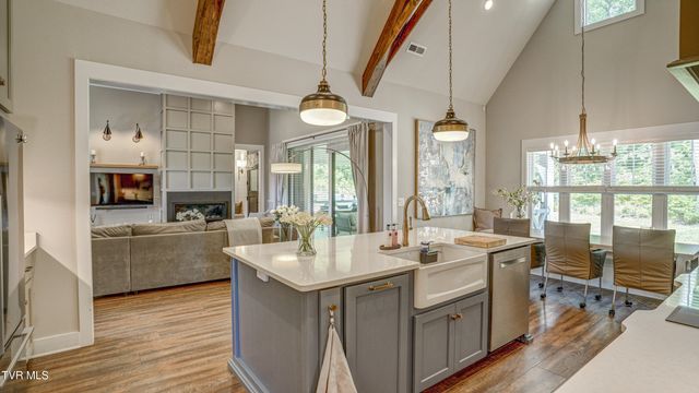 5700 Hester Court, Piney Flats, TN 37686