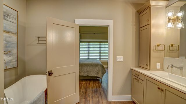 5700 Hester Court, Piney Flats, TN 37686