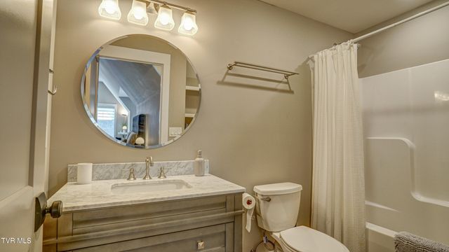 5700 Hester Court, Piney Flats, TN 37686