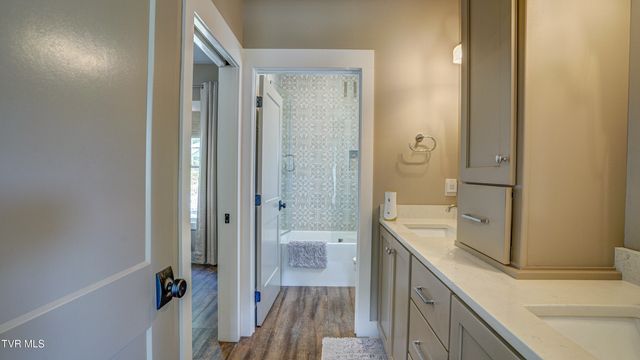5700 Hester Court, Piney Flats, TN 37686