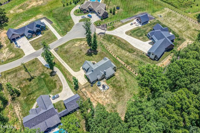 5700 Hester Court, Piney Flats, TN 37686