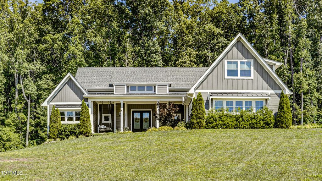 5700 Hester Court, Piney Flats, TN 37686