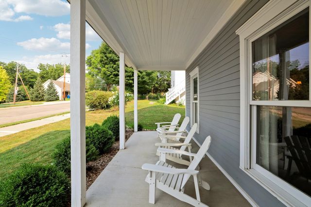 311 3rd Street, Excelsior, MN 55331