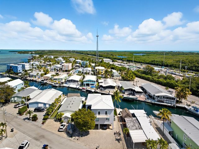 120 Fairwich Court, Key Largo, FL 33070