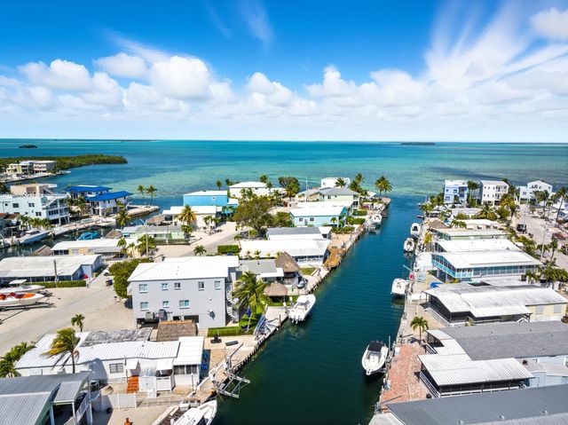 120 Fairwich Court, Key Largo, FL 33070