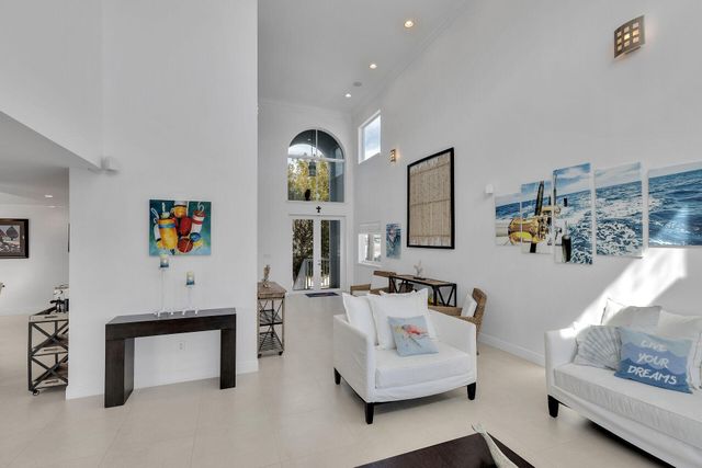 120 Fairwich Court, Key Largo, FL 33070