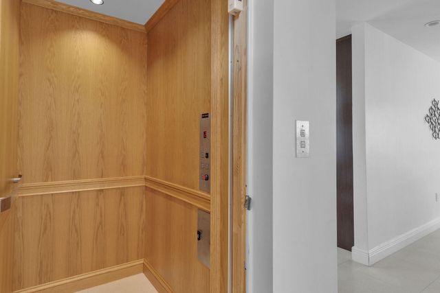 120 Fairwich Court, Key Largo, FL 33070