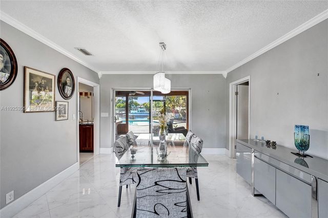 4060 NE 26th Ave, Lighthouse Point, FL 33064