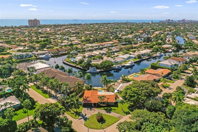 4060 NE 26th Ave, Lighthouse Point, FL 33064