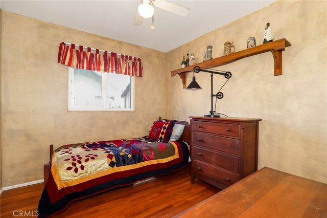 576 E Columbia Avenue, Pomona, CA 91767