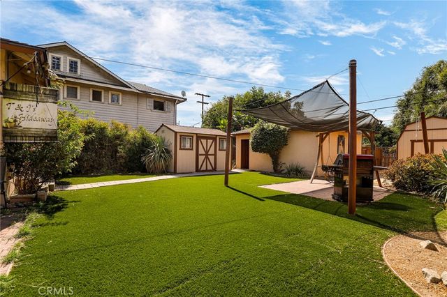 576 E Columbia Avenue, Pomona, CA 91767