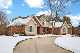 3160 Wyndwicke Drive, St. Joseph, MI 49085