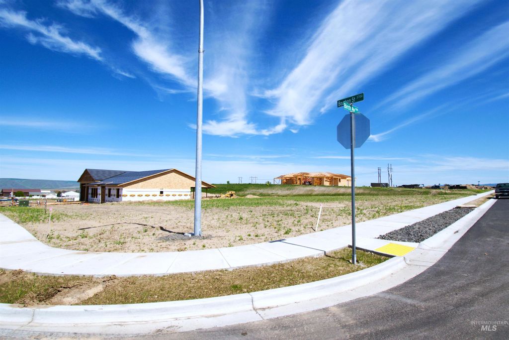 Lot 11 Block 7 Skyview Estates Phase Iv, Lewiston, ID 83501 photo 3