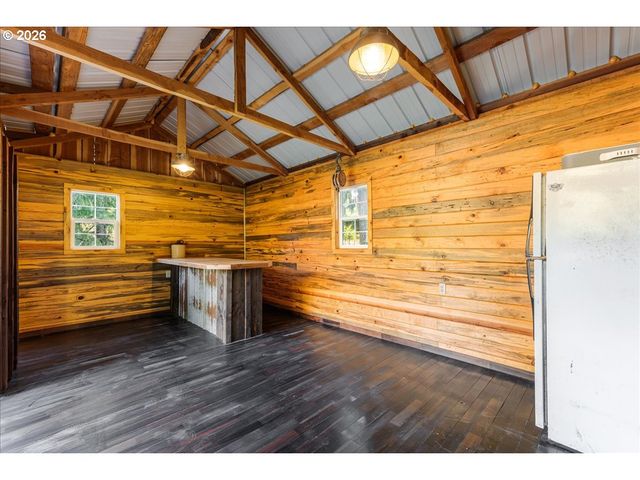 35000 Se COLORADO Rd, Sandy, OR 97055