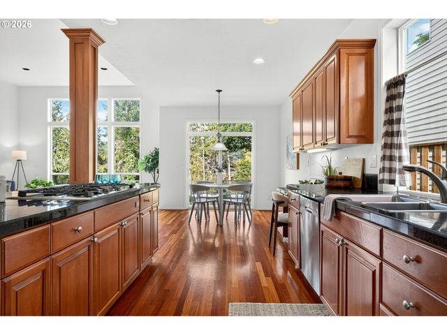 13629 Nw PAYNE Dr, Portland, OR 97229