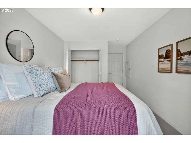 13629 Nw PAYNE Dr, Portland, OR 97229