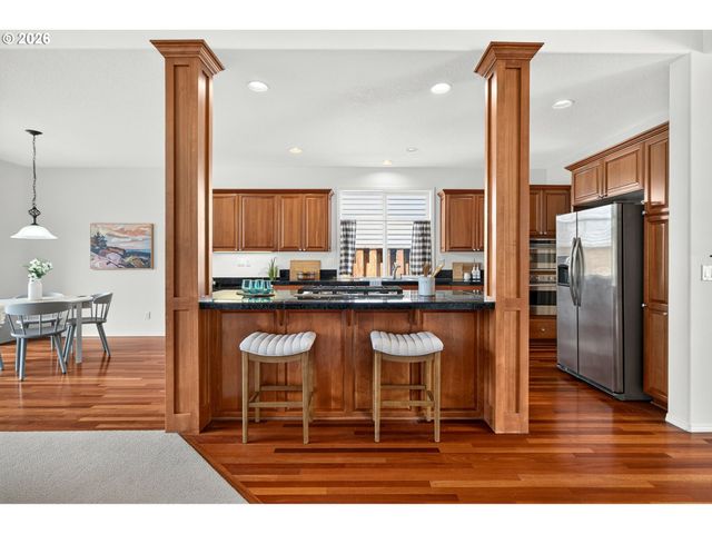 13629 Nw PAYNE Dr, Portland, OR 97229