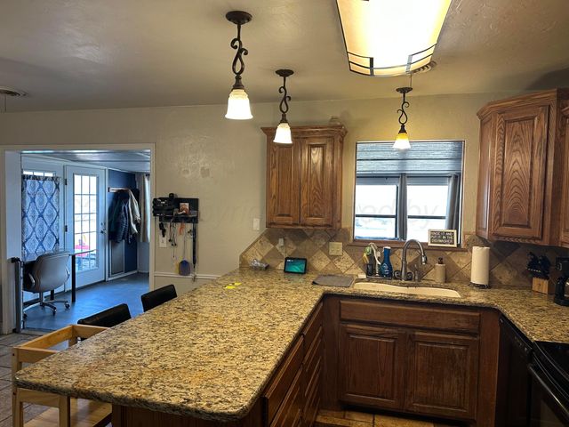 103 Somerset Street, Borger, TX 79007