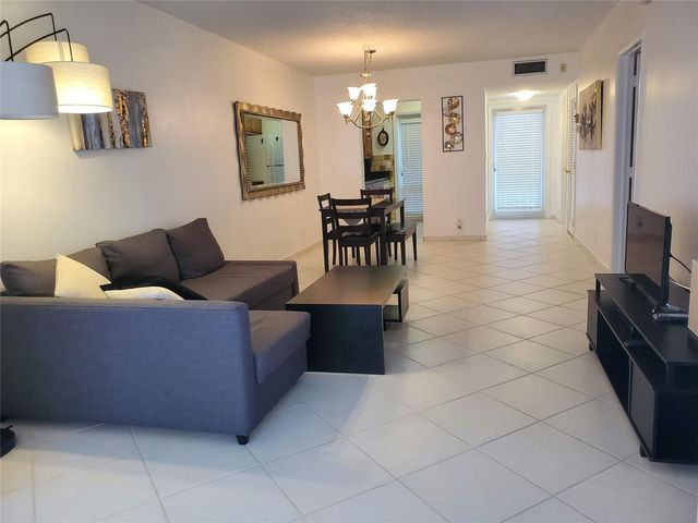 1461 S Ocean Boulevard S 321, Lauderdale By The Sea, FL 33062