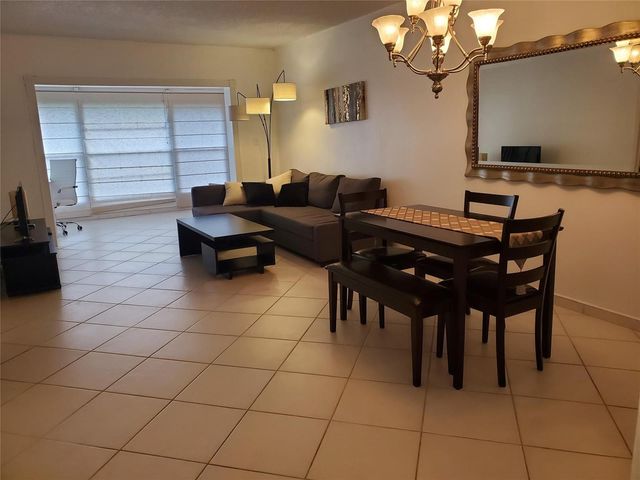 1461 S Ocean Boulevard S 321, Lauderdale By The Sea, FL 33062