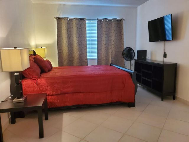 1461 S Ocean Boulevard S 321, Lauderdale By The Sea, FL 33062