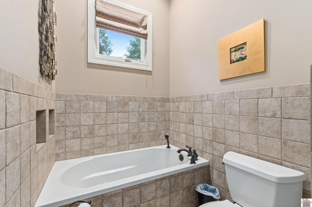 250 Spyglass 89 & 90, Ledbetter, KY 42058