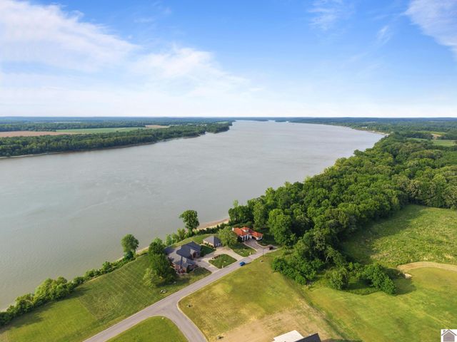 250 Spyglass 89 & 90, Ledbetter, KY 42058