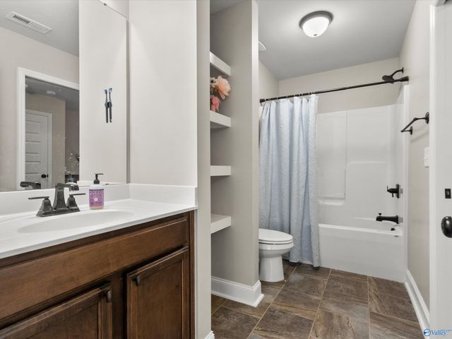 117 Autumn Cove Drive, Madison, AL 35756