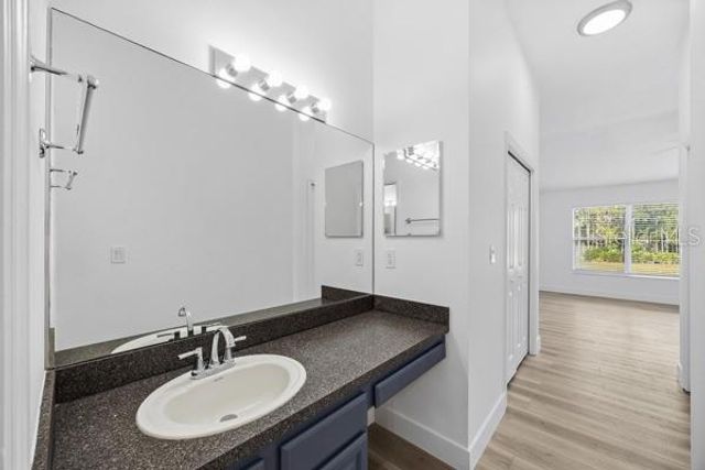 18919 DUQUESNE DRIVE, Tampa, FL 33647