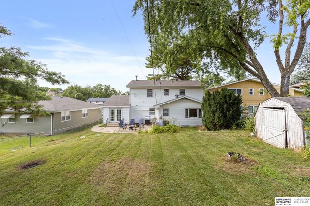 4927 Ruggles Street, Omaha, NE 68104