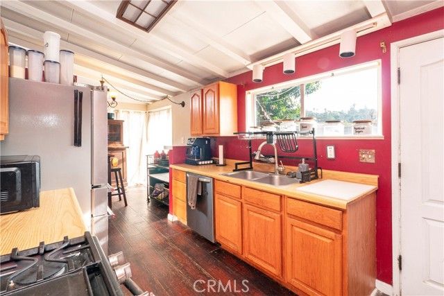 1114 E Lemon, Glendora, CA 91741