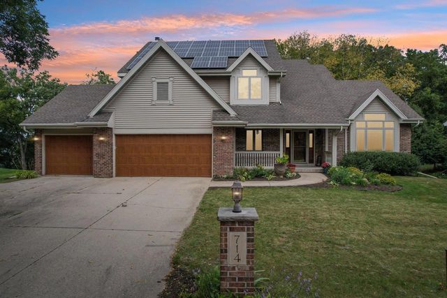 714 Ondossagon Way, Madison, WI 53719