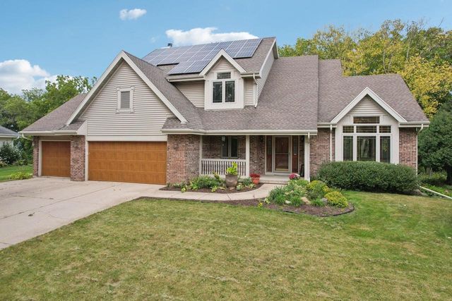 714 Ondossagon Way, Madison, WI 53719