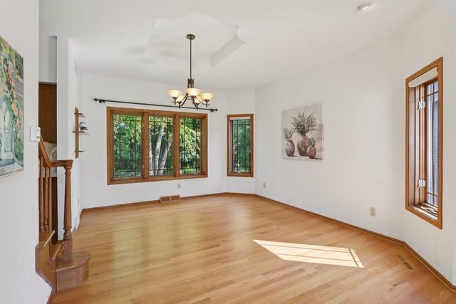 714 Ondossagon Way, Madison, WI 53719