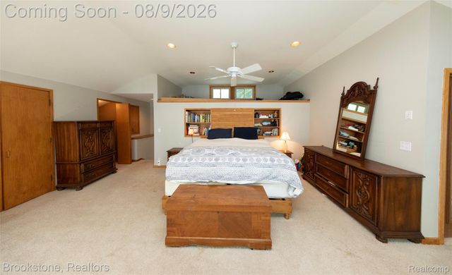 3235 McCORMICK Drive, Waterford Charter Township, MI 48328
