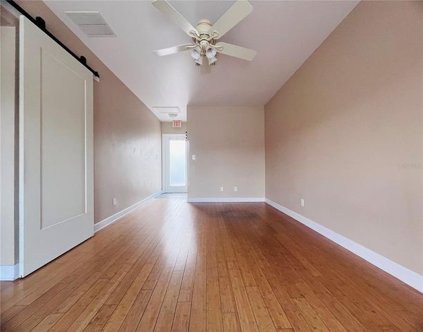 6050 MASSACHUSETTS AVENUE, New Port Richey, FL 34653