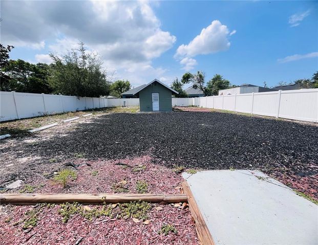 6050 MASSACHUSETTS AVENUE, New Port Richey, FL 34653