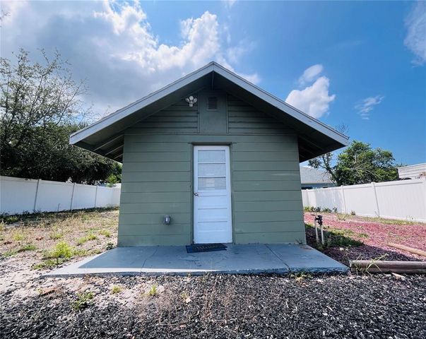 6050 MASSACHUSETTS AVENUE, New Port Richey, FL 34653