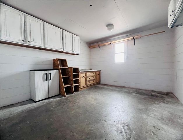 6050 MASSACHUSETTS AVENUE, New Port Richey, FL 34653