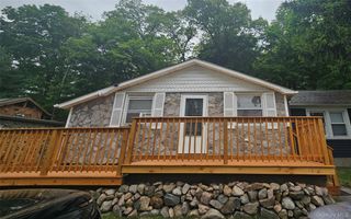 79 Buckberg Road, Tomkins Cove, NY 10986