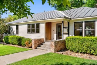1402 Hutto RD, Georgetown, TX 78626