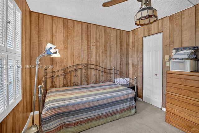 9261 Sunrise Lakes Blvd 203, Sunrise, FL 33322