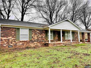 326 Drake Avenue, Huntsville, AL 35801
