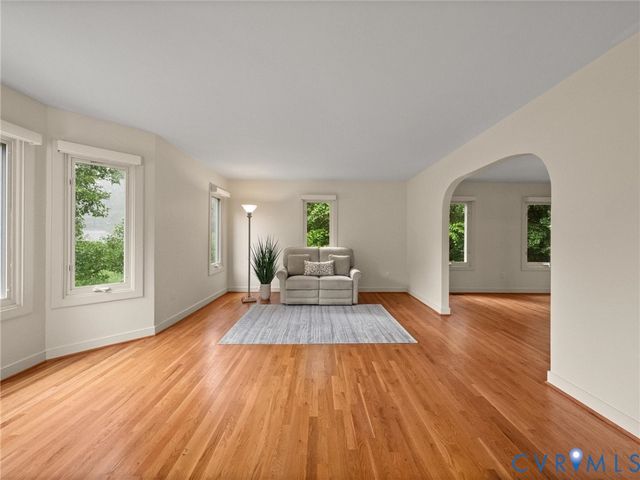 9700 Stemwell Ct, North Chesterfield, VA 23236